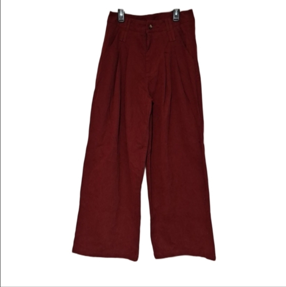 Cupshe Women's Wide Leg Pleated Oversized Pants in Burgundy
